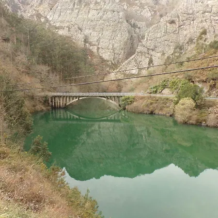 Camera Indipendente Vivenda Stella Tetra Aturias Penzion Illano